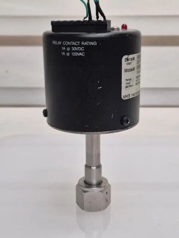 MKS Baratron Vacuum Switch 141